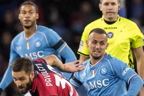 Napoli Cagliari Le Pagelle E Il Tabellino Della Partita