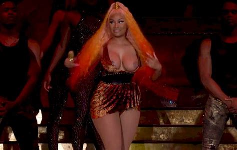 Nicki Minaj Wardrobe Malfunction At The Made In America Concert Yes