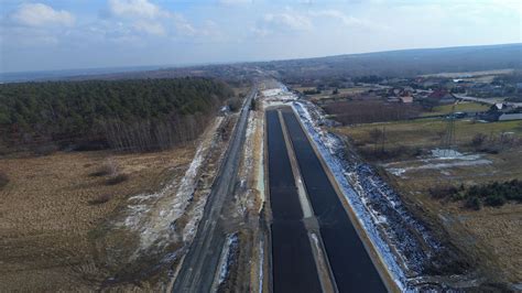 Zdjęcia lotnicze marzec 2023 r Budowa obwodnicy Wąchocka