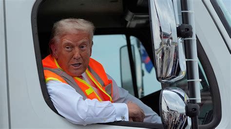 Us Election Latest Donald Trump Speaks From Garbage Truck After