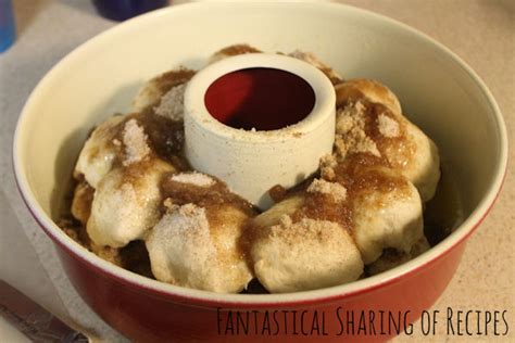 Fantastical Sharing of Recipes: Cream Cheese Monkey Bread