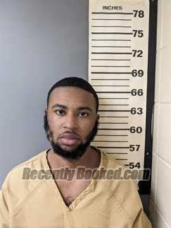 Recent Booking Mugshot For G Nald Malik Sharpe In Covington County