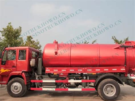 M Sewage Suction Truck X Sinotruk Howo Sewage Suction Truck M