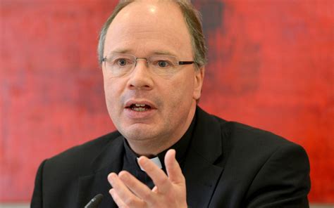 Christian Pfeiffer verschärft Kritik an Bischof Ackermann in