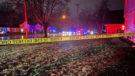 Wisconsin Police Shooting Injures One Officer Female Shooter Killed