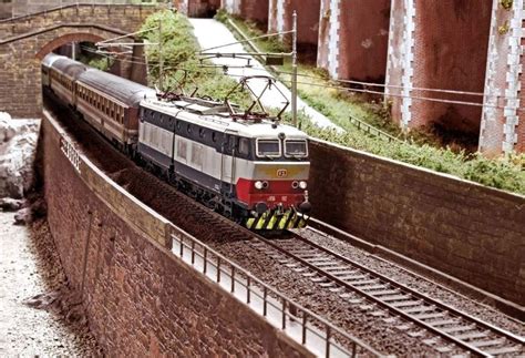 Pin Su Model Railroader Modellini Di Treni Caimano Leggende