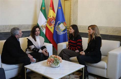 Ayuntamiento y Colegio de Arquitectos de Cádiz apuestan por la