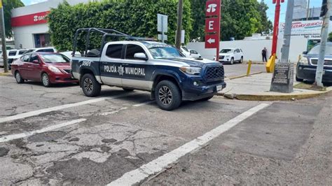 Asaltante Dispara En Un Banco De Culiac N Al No Poder Robarlo Luz