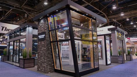 Weather Shield Debuts The New Vue Collection At The Nahb