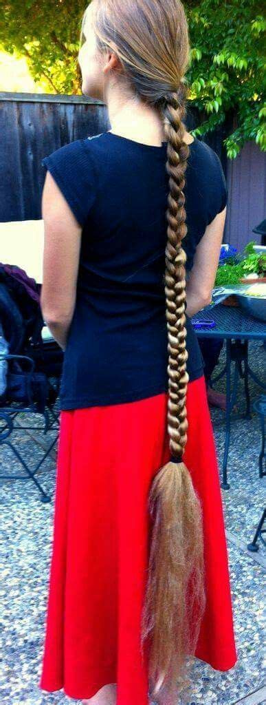 Pin By Holger Kosa On Lange Und Superlange Haare Extremely Long Hair