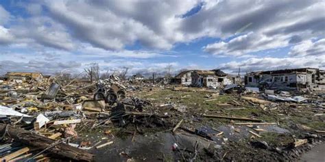 EEUU 26 Muertos Tras Paso De Tornados En Diversos Estados