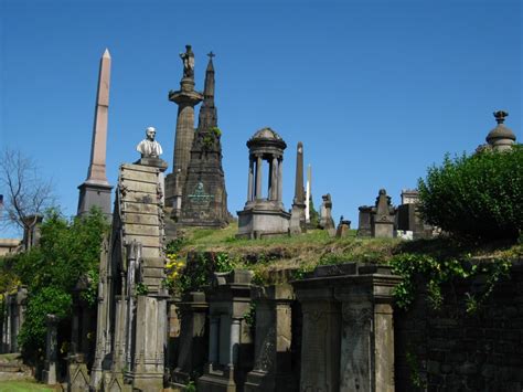 Glasgow Necropolis | Scotland Off the Beaten Track