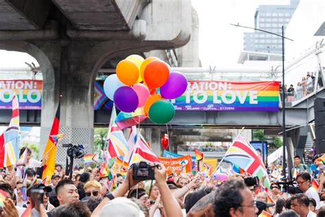 Bangkok Orgullo Festival 2024 Desfile De Lgbtqian Personas A Siam