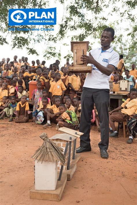 AG Material Ghana Sauberes Wasser