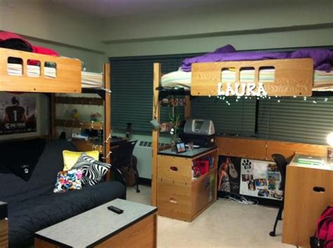 The Ultimate Guide to MSU Dorms - Society19 | Cool dorm rooms, Dorm room checklist, Dorm room setup