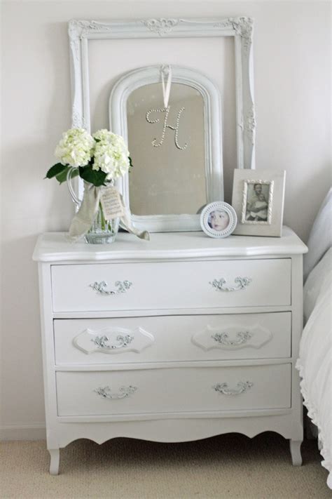 20 Small Dresser Ideas For A Small Bedroom