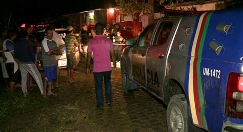 Mulher Morta Quatro Tiros Na Cabe A Em Bar No Cabo Marcos