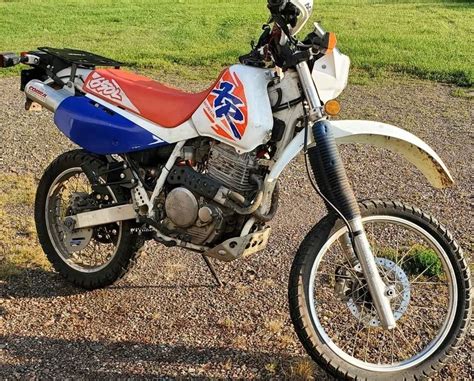 Honda XR650L Review: Specs You MUST Know Before Buying - Motocross Hideout