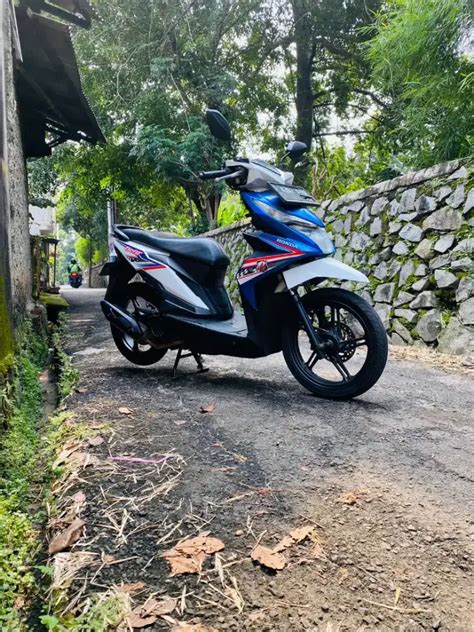 Honda Beat Cc Pgm Fi Tahun Bisa Tt Motor Bekas