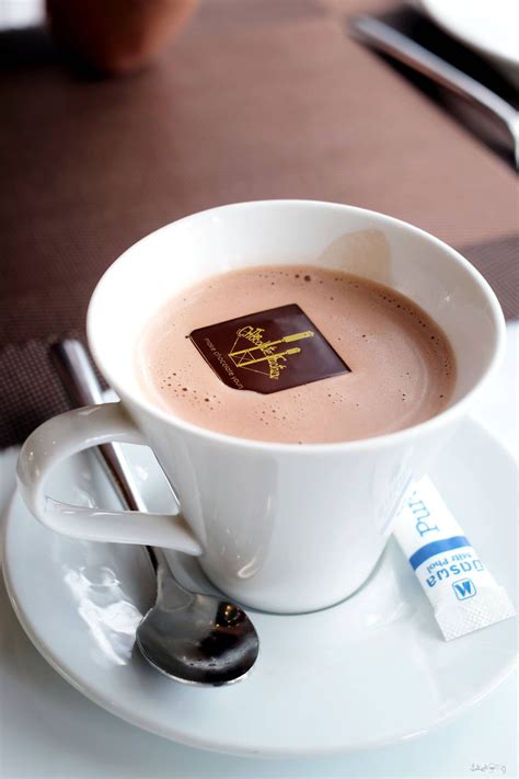 Hot Chocolate แกวพอดๆ ราน The Chocolate Factory Shop Restaurant Pattaya