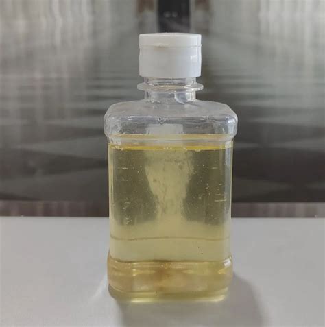 Yellow Sn Base Oil For Automotive Industry Packaging Type Barrel