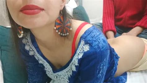 Indian Desi Bhabhi Your Priya Seduces Electrician While He Was Repairing Ass Ride And Pussy Fuck