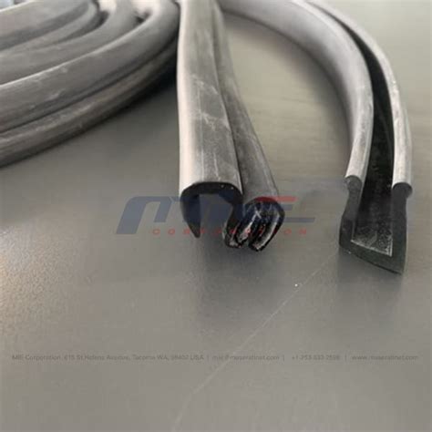 Rh Lh Complete Set Rear Spoiler Window Rubber Seal