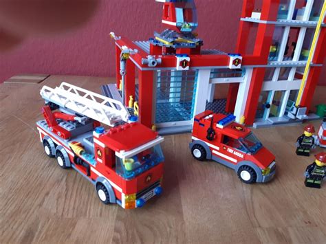 Lego City Set Feuerwehr Hauptquartier Ebay