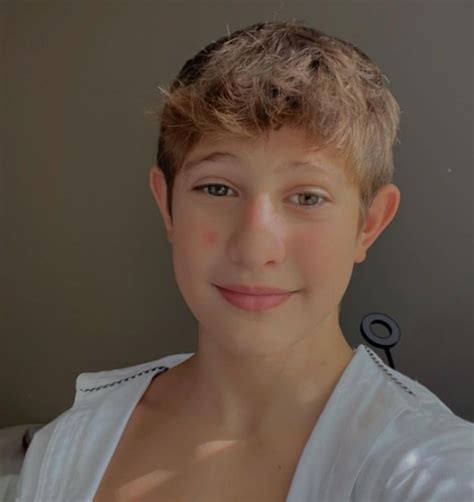 Nidal Wonder Age, Wiki, Family and Dating