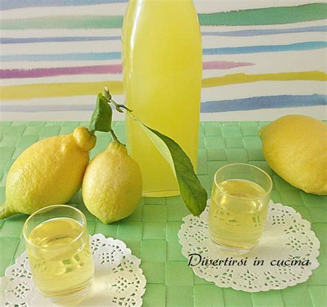 Limoncello Fatto In Casa Ricetta Semplice Divertirsi In Cucina