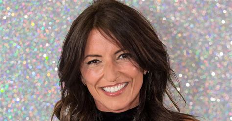 The Masked Singers Davina Mccall Begging Itv To Let Her Host Middle