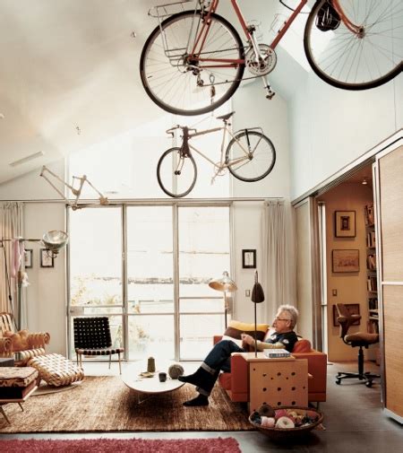 12 ideias para guardar a bicicleta no apartamento Até onde deu pra ir