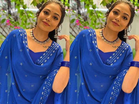 അതിമനോഹരിയായി റെബേക്ക സന്തോഷ് - Screenima