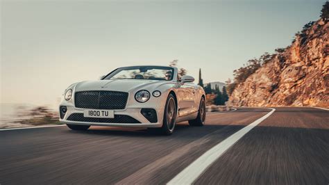 Bentley Continental GT Convertible brings speed and optional tweed