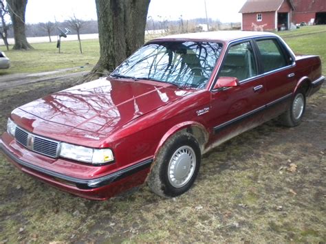 1990 Cutlass Ciera V6 FI Non Smoker Clean Body Runs Great Smooth Ride