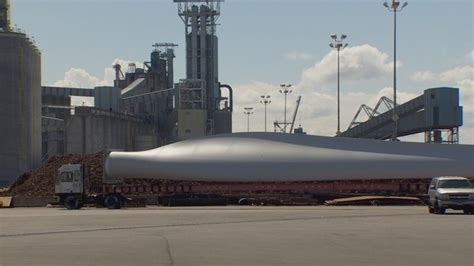 World Record Wind Turbine Shipment Arrives In Vancouver