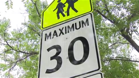 Reduced Speed Limits Back In Winnipeg School Zones Ted Flashing