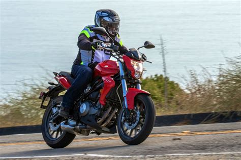 2018 Benelli Tornado Tnt 300 Review 16 Fast Facts