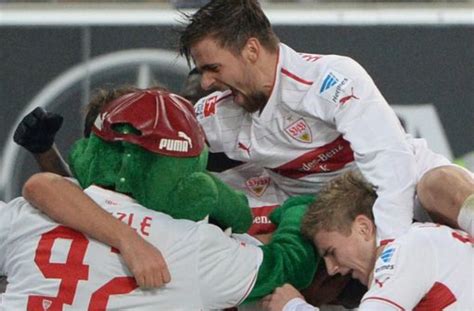 Fotostrecke Gegen Hannover Der Vfb Stuttgart Holt Sich Den