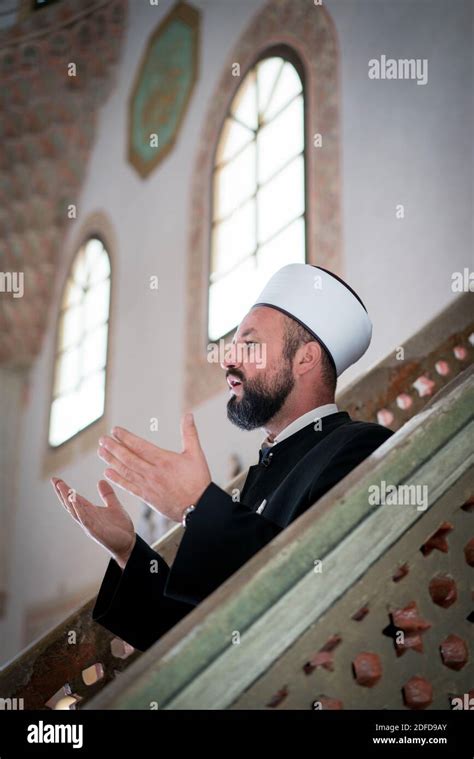 Imam in mosque Stock Photo - Alamy