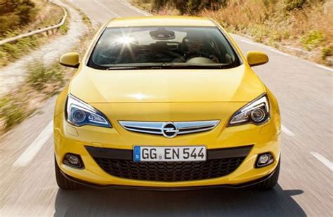 Opel Astra GTC Revealed Ahead Of Frankfurt Premiere Paultan Org