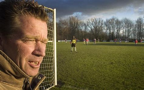 Hans Nijland Opent Trapveld In Oldekerk Dagblad Van Het Noorden