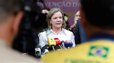 Gleisi Hoffmann Mantida Como Presidente Do Pt At