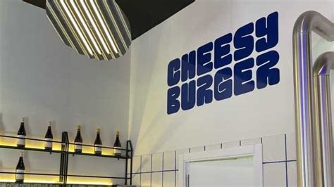 Se Solicita Personal Para Camarero A De Restaurante En Cheesy Burger En