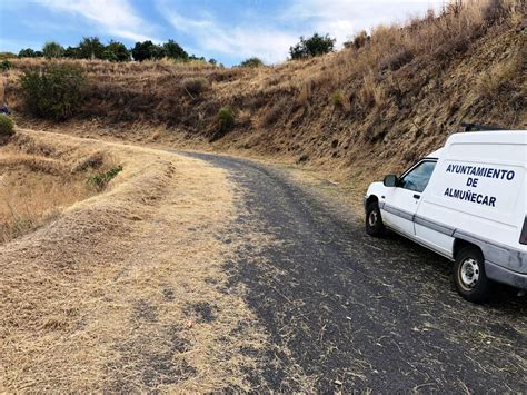 El Ayuntamiento De Almu Car Acomete La Limpieza Y Desbroce Del Camino