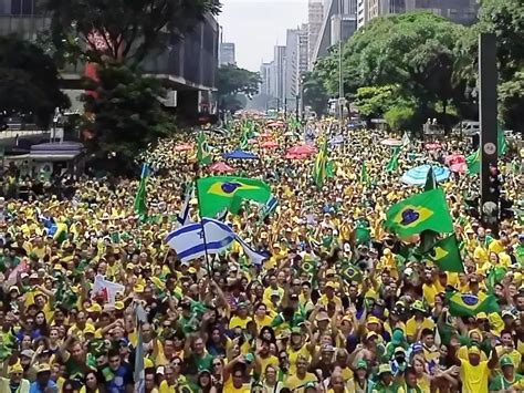 Bolsonaro Nega Tentativa De Golpe Em Discurso Para Milhares De Pessoas