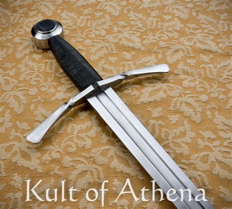 Krieger Armory The Guardian Arming Sword Black Kult Of Athena