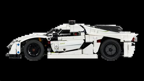 LEGO Technic 42184 Koenigsegg Jesko Absolut White Revealed