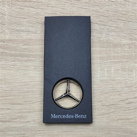 IdeallStore kulcstartó Mercedes Supreme gyűjtői kiadás 9 cm fém