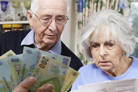 Pensionarii care vor primi ajutoare din 2023 Cine va lua și 1 000 lei